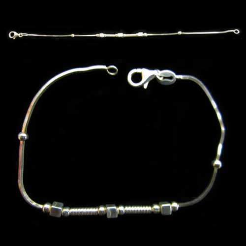 Imagen pulseras plata tuerca
